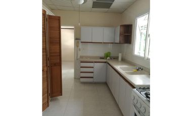 SE VENDE CASA VACA 3 REC EN BRISAS DEL GOLF