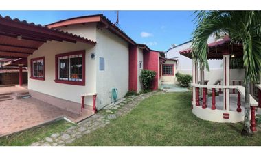 SE VENDE CASA VACA 3 REC EN BRISAS DEL GOLF