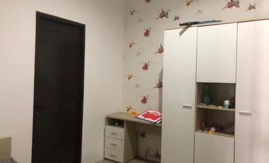 Rumah bagus Tanah luas di Kawasan Legoso, Ciputat, Tanah 700 m2 siap huni