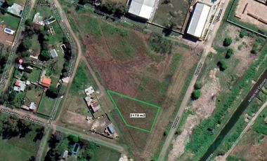 LOTE INDUSTRIAL prox. ACCESO OESTE