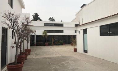 LOCAL CON USO DE SUELO SE RENTA