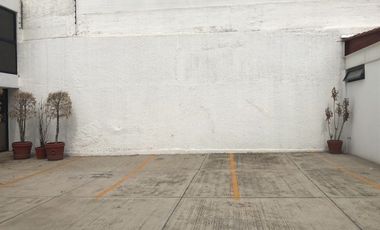 LOCAL CON USO DE SUELO SE RENTA