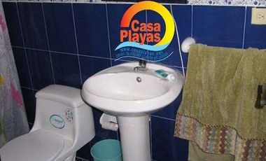 Vendo villa amoblada en Playas, ciudadela cerrada con salida al mar, piscina y seguridad