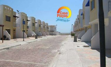 Vendo villa amoblada en Playas, ciudadela cerrada con salida al mar, piscina y seguridad