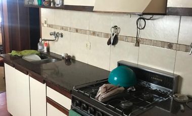 EXCELENTE PROPIEDAD EN VILLA BALLESTER.