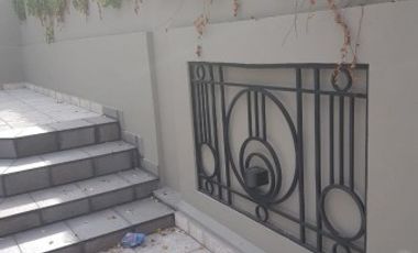 VENTA DEPARTAMENTO Semipiso 2 dormitorios con cochera. Balcon y patio. Amenities - Jujuy 1600