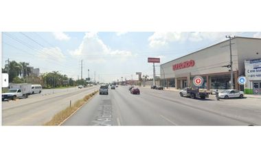 TERRENO EN RENTA EN AV PRINCIPAL AL PONIENTE 7500 M 2 $ 300.000