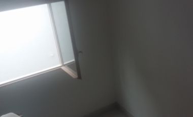 EXCELENTE P-H MEDIO DE TRES AMBIENTES REFACCIONADO A NUEVO