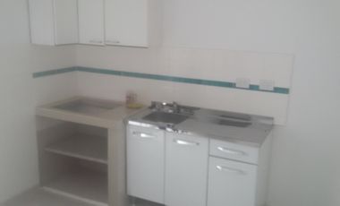 EXCELENTE P-H MEDIO DE TRES AMBIENTES REFACCIONADO A NUEVO