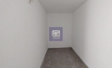 COD. 5592 - SE ARRIENDA LOCAL - BARRIO: CENTRO