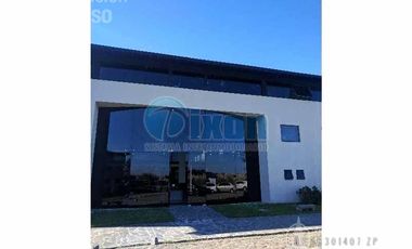 Oficina en Venta en Nordelta. U$D180.000