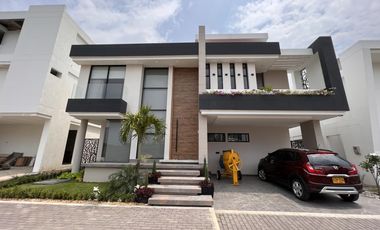 casa condominio en venta en tennis park. Cod V2353