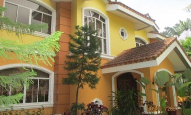 House for rent in Cebu City, Northtown Homes 4-br with office and outdoor jacuzzi