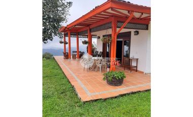 Casa en arriendo, Altos del Caney, La Cabaña