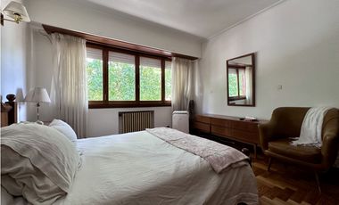 Chalet 4 ambientes Los Troncos