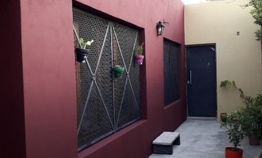 Departamento Tipo Casa en venta en Lanus Este