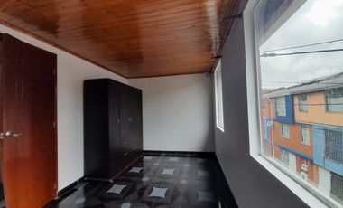 casa en arriendo en centenario. Cod A6128201