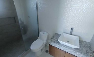 VENTA DE CASA EN ESQUINA CON ALBERCA FRACC. LOMAS RESIDENCIAL ALVARADO VERACRUZ