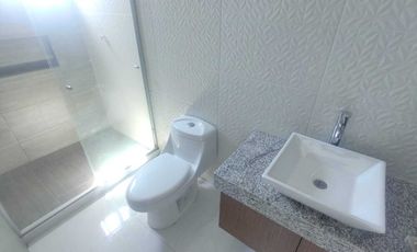 VENTA DE CASA EN ESQUINA CON ALBERCA FRACC. LOMAS RESIDENCIAL ALVARADO VERACRUZ