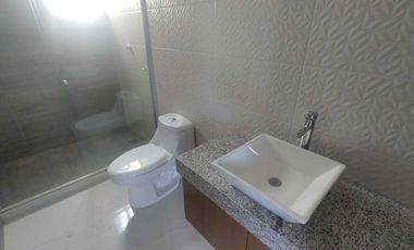 VENTA DE CASA EN ESQUINA CON ALBERCA FRACC. LOMAS RESIDENCIAL ALVARADO VERACRUZ