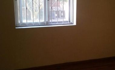 BURZACO: DPTO 3 AMBIENTES EN BARRIO EMPLEADOS DE COMERCIO