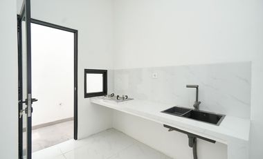 Rumah Hadap Utara 2 menit ke RS Citra Harapan Siap KPR J-37440