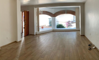 Renta Casa  Lomas Tecamachalco