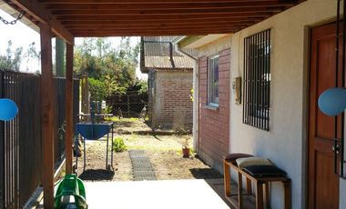 SE VENDE CASA EN SECTOR SEMILLERO, COMUNA DE YERBAS BUENAS.