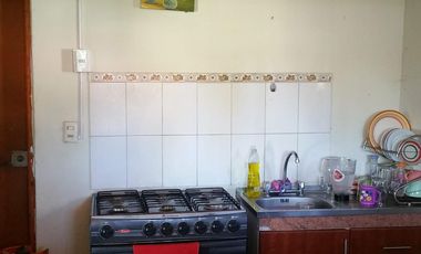 SE VENDE CASA EN SECTOR SEMILLERO, COMUNA DE YERBAS BUENAS.