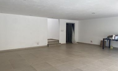 Remodelada en zona norte