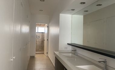 Remodelada en zona norte