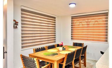 Live the Dream: House with incredible views in Guatape