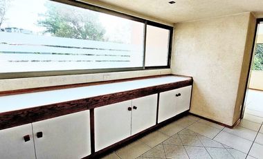 Casa residencial en venta en Bosque de las Lomas