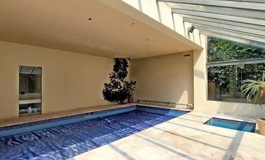 Casa residencial en venta en Bosque de las Lomas