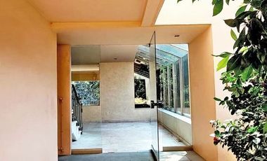 Casa residencial en venta en Bosque de las Lomas