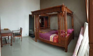 Rent sale Dago villa private pool only 5 milion / night