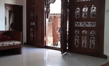 Rent sale Dago villa private pool only 5 milion / night