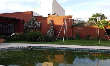 Casa en venta en Barrio Sarmiento