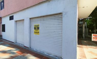 casa-local en arriendo en las moras. Cod A26468