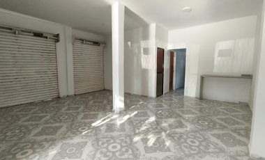 casa-local en arriendo en las moras. Cod A26468