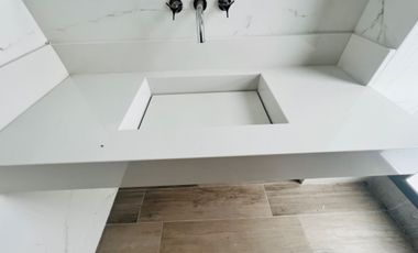 VENTA CASA 2 PLANTAS TIPAS NORDELTA PISCINA PARRIL