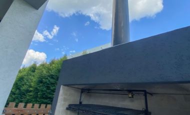 VENTA CASA 2 PLANTAS TIPAS NORDELTA PISCINA PARRIL