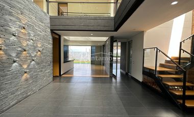 casa en arriendo en loma del atravesado. Cod A776687