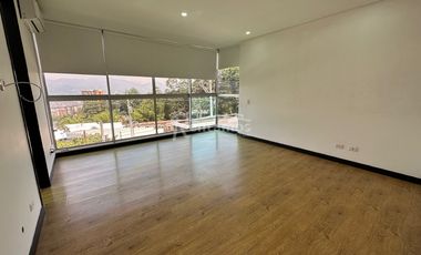 casa en arriendo en loma del atravesado. Cod A776687