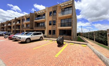 apartamento en arriendo/venta en reserva de san alejo. Cod A2274
