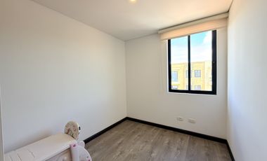 apartamento en arriendo/venta en reserva de san alejo. Cod A2274