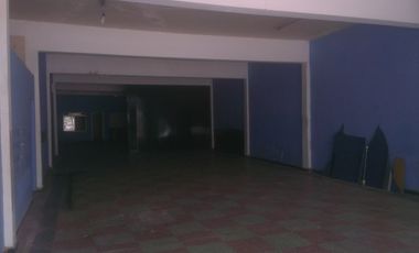 LOCAL COMERCIAL 278 M2 SOBRE CALLE PRINCIPAL    VIAMONTE 2560