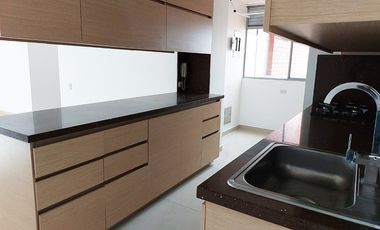 PR15225 Apartamento en arriendo en el sector Jardines