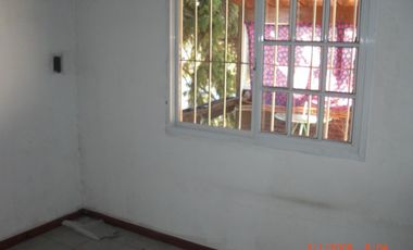 PROPIEDAD MULTIFAMILIAR AL FONDO CON ENTRADA DE AUTO