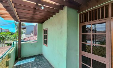 Rumah 9 Kamar Tidur Hadap Utara 9 Menit ke Lippo Mall Puri J-46206